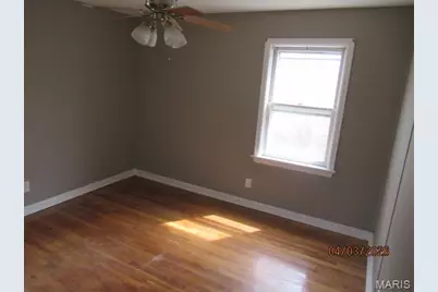 9435 Eastchester Drive, Jennings, MO 63136 - Photo 13