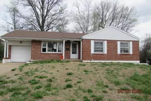 9435 Eastchester Dr, Jennings, MO 63136 - Photo 1