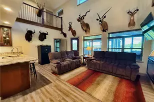 29601 Bear Rd, Richland, MO 65556 - Photo 17