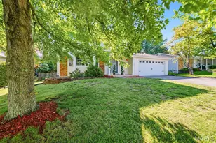 1316 Whispering Ridge Ln, Saint Peters, MO 63376 - Photo 7