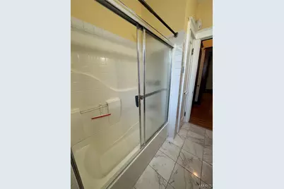 4919 Tyrolean Avenue, Saint Louis, MO 63109 - Photo 17