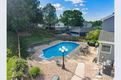 2902 Piney Pointe Drive, Saint Louis, MO 63129 - Photo 9