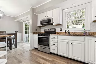 2417 Headland Dr, Saint Charles, MO 63301 - Photo 7