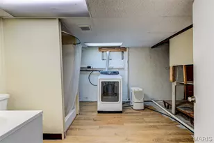 7710 St Albans Ave, Saint Louis, MO 63117 - Photo 25