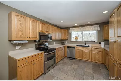 1529 Paradise Valley Drive, High Ridge, MO 63049 - Photo 35