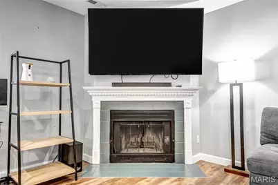 9155 N Swan Circle, Saint Louis, MO 63144 - Photo 9