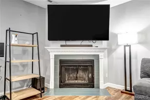 9155 N Swan Cir, Saint Louis, MO 63144 - Photo 9