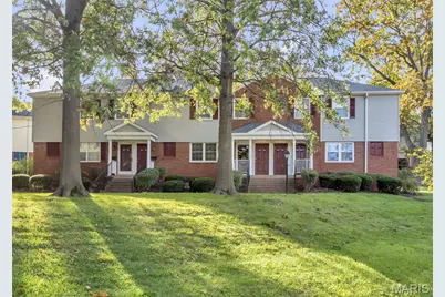 9155 N Swan Circle, Saint Louis, MO 63144 - Photo 1