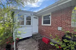 324 Gage Dr, Ferguson, MO 63135 - Photo 7