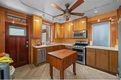 5221 S Broadway, Saint Louis, MO 63111 - Photo 11