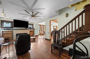 5221 S Broadway, Saint Louis, MO 63111 - Photo 5