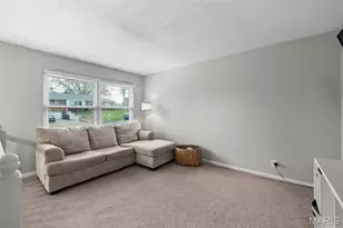 9601 Gallop Ln, Crestwood, MO 63126 - Photo 7