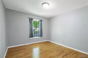 1944 Pepperrell Dr, Saint Louis, MO 63146 - Photo 31
