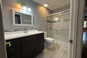 1944 Pepperrell Dr, Saint Louis, MO 63146 - Photo 23