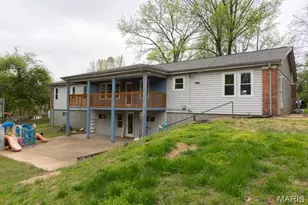 1944 Pepperrell Dr, Saint Louis, MO 63146 - Photo 17