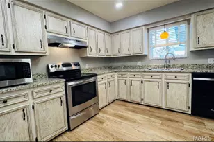 1805 Zehm Ave, Poplar Bluff, MO 63901 - Photo 5