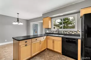 82 Spencer Trail, Saint Peters, MO 63376 - Photo 15