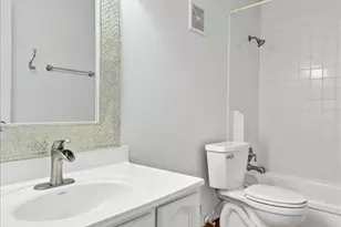 8795 Sieloff Dr, Saint Louis, MO 63042 - Photo 27