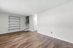 8795 Sieloff Dr, Saint Louis, MO 63042 - Photo 5