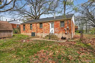 9604 Ridge Ave, Overland, MO 63114 - Photo 29