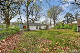 9604 Ridge Ave, Overland, MO 63114 - Photo 27