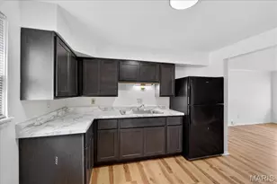 9604 Ridge Ave, Overland, MO 63114 - Photo 15