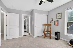 3203 Byron Pl, Saint Louis, MO 63143 - Photo 31