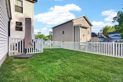3203 Byron Place, Saint Louis, MO 63143 - Photo 57