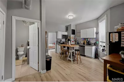 3000 S Compton Avenue, Saint Louis, MO 63118 - Photo 11