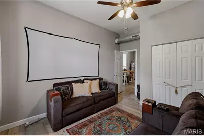 3000 S Compton Avenue, Saint Louis, MO 63118 - Photo 15