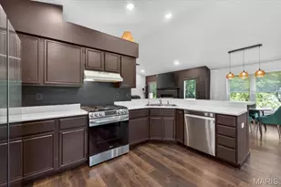 3137 Harpers Ferry Dr, O'Fallon, MO 63368 - Photo 11