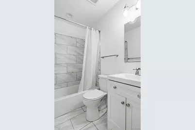 11945 Longmont Drive, Maryland Heights, MO 63043 - Photo 11