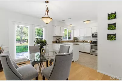 2466 Maple Crossing Drive, Ballwin, MO 63011 - Photo 9