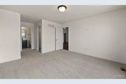 2358 Reiff Drive, Florissant, MO 63031 - Photo 17