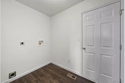 2358 Reiff Drive, Florissant, MO 63031 - Photo 15