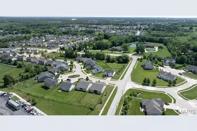 10 Hidden Bluffs Drive, Lake Saint Louis, MO 63367 - Photo 35