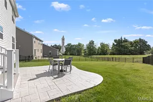 10 Hidden Bluffs Dr, Lake Saint Louis, MO 63367 - Photo 25