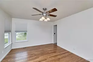 131 Hollyhock Dr, Troy, MO 63379 - Photo 17