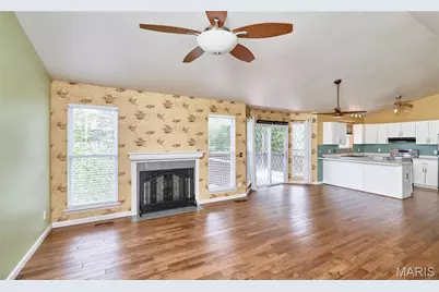 131 Hollyhock Drive, Troy, MO 63379 - Photo 9