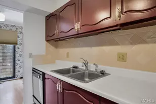 1503 Birnamwood Trail Dr, Ballwin, MO 63021 - Photo 7