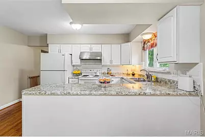 10179 Buffton Drive, Saint Louis, MO 63123 - Photo 11
