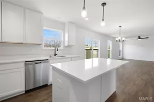 3839 Sonora Stone Dr, Florissant, MO 63031 - Photo 15