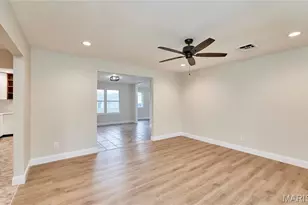 1329 S Wheaton Dr, Saint Charles, MO 63301 - Photo 5