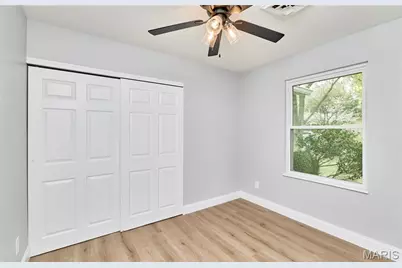1329 S Wheaton Drive, Saint Charles, MO 63301 - Photo 25