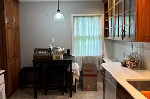 514 Carson Rd, Ferguson, MO 63135 - Photo 9