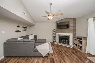 1450 Bluebird Terrace, Brentwood, MO 63144 - Photo 5