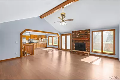 4 Scarsdale Manor Court, Saint Charles, MO 63303 - Photo 5