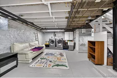 7487 Kingsbury Boulevard, University City, MO 63130 - Photo 23