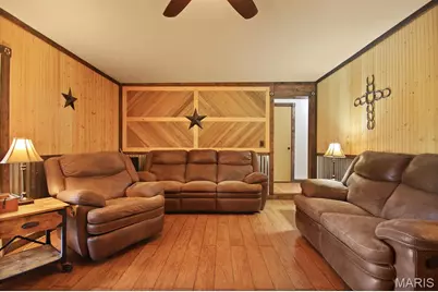 31337 Hudson Road, Lebanon, MO 65536 - Photo 19