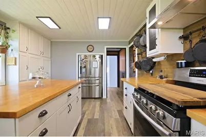 31337 Hudson Road, Lebanon, MO 65536 - Photo 29